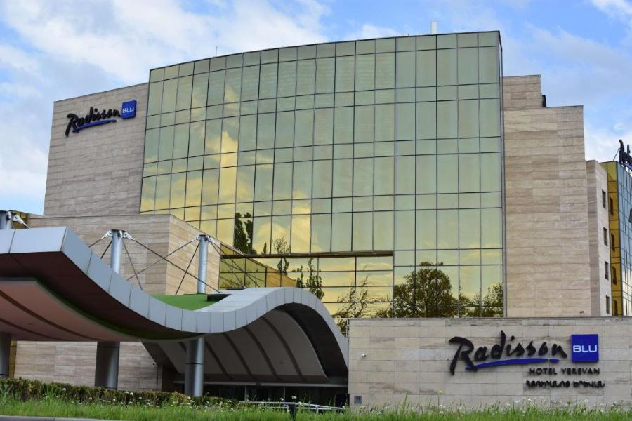 radisson hotel in yerean building