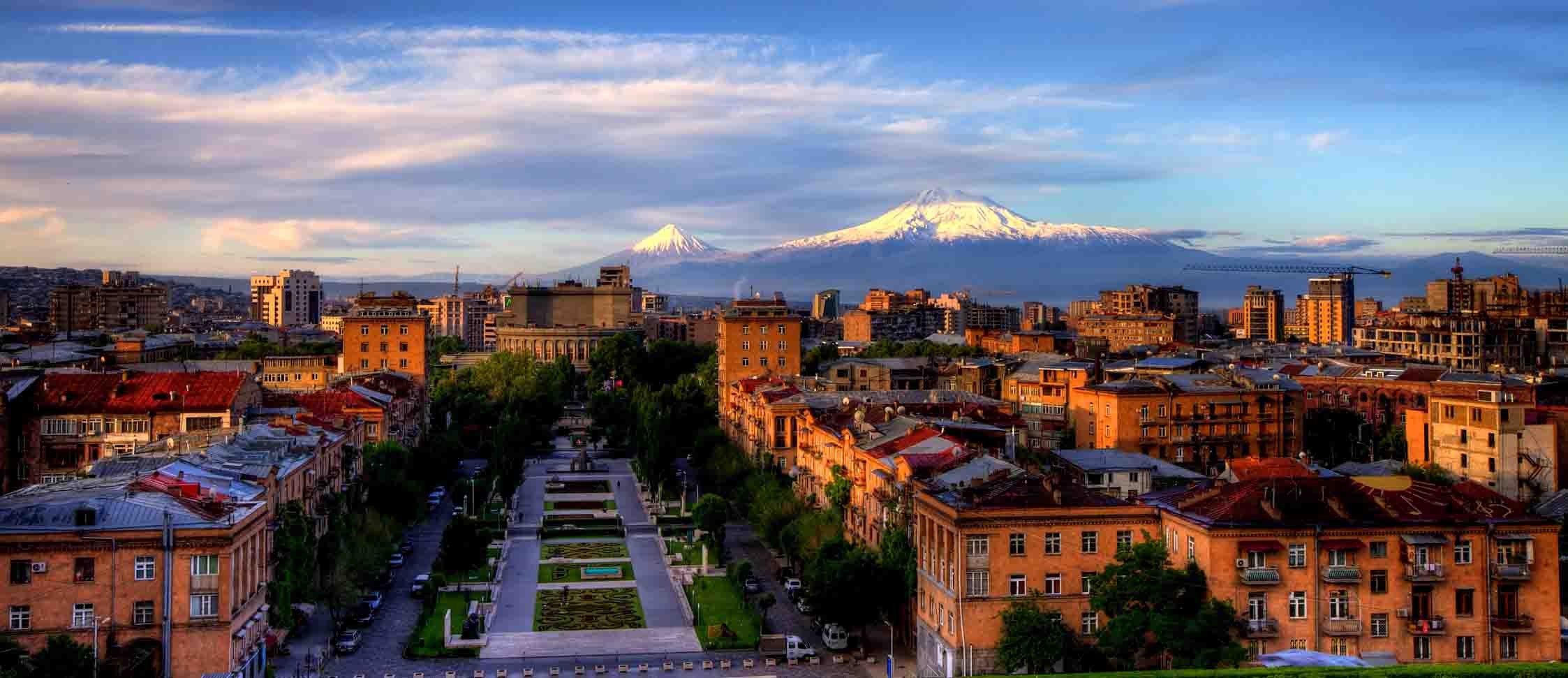DAY 01 - ARRIVAL IN YEREVAN + CITY TOUR