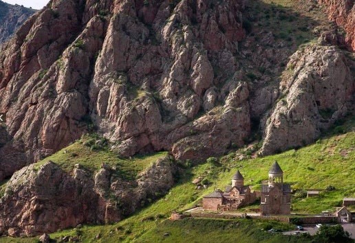 Yerevan – Khor Virap – Noravank – Areni – Yerevan